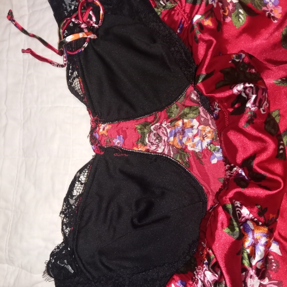 Torrid Size 2 - Picture 5 of 6